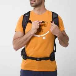 MILLET YARI 30 SKY DIVER/BLACK 23 10 MILLET YARI 30 SKY DIVER/BLACK 23 -DEUTER Shop 9 101553 yari 30 sky diver noir mis2201 4447 05