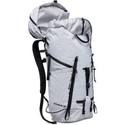 MOUNTAIN HARDWEAR SCRAMBLER™ 35 BACKPACK M/L WHITE 22 5 MOUNTAIN HARDWEAR SCRAMBLER™ 35 BACKPACK M/L WHITE 22 -DEUTER Shop 9 107286 scrambler tm 35 backpack m l white mh1830221100ml 03