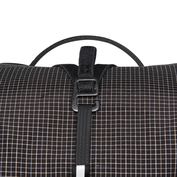 BLACK DIAMOND DISTANCE 22 BACKPACK BLACK 23 5 BLACK DIAMOND DISTANCE 22 BACKPACK BLACK 23 - Image 5