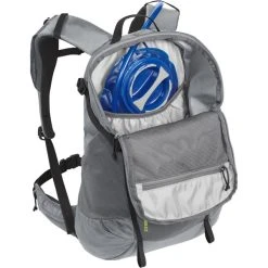 CAMELBAK RIM RUNNER 22 GREY/LIME 23 -DEUTER Shop 9 128954 rim runner 22 grey lime 2714001000 i121 05
